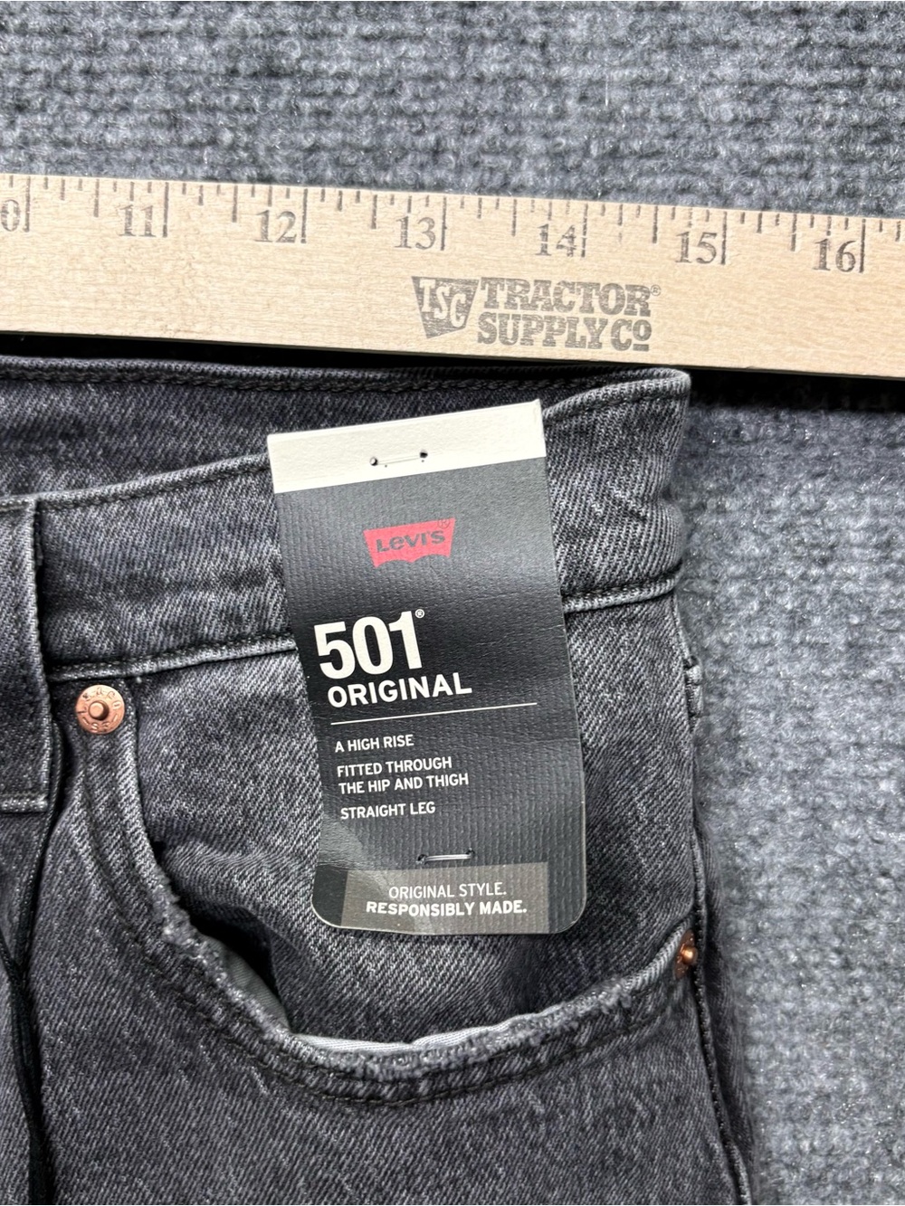 Levis Premium 501 Jeans Womens 29x30 Black Straight Button Fly Big E NEW - Picture 8 of 14